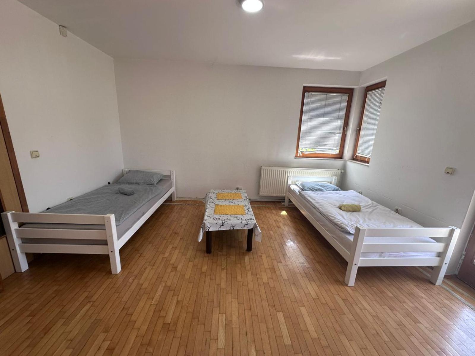 Exotic Nature Hostel Sarajevo Bagian luar foto